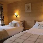 Authentisches Schweizer Alpenchalet Aus Dem 18- Jh- By Interhome Casa vacanze *