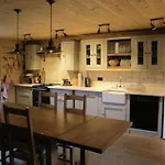 Casa vacanze Authentisches Schweizer Alpenchalet Aus Dem 18- Jh- By Interhome *
