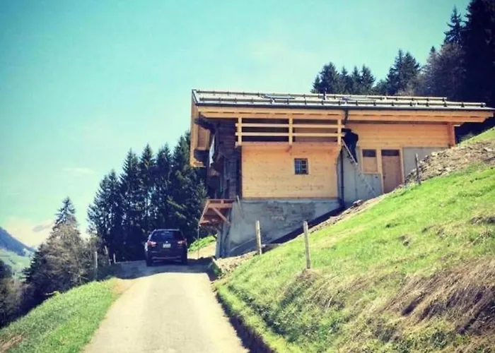 Authentisches Schweizer Alpenchalet Aus Dem 18- Jh- By Interhome Hébergement de vacances La Forclaz