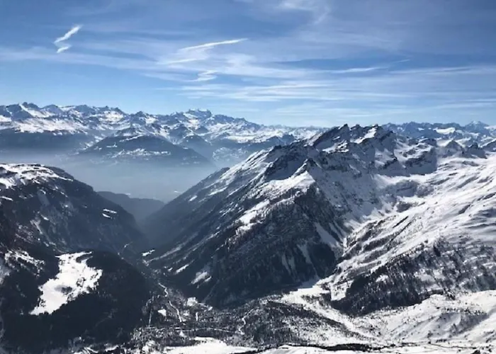 Authentisches Schweizer Alpenchalet Aus Dem 18- Jh- By Interhome La Forclaz