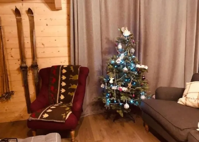 Authentisches Schweizer Alpenchalet Aus Dem 18- Jh- By Interhome * La Forclaz