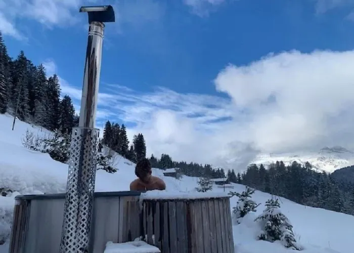 Authentisches Schweizer Alpenchalet Aus Dem 18- Jh- By Interhome * La Forclaz