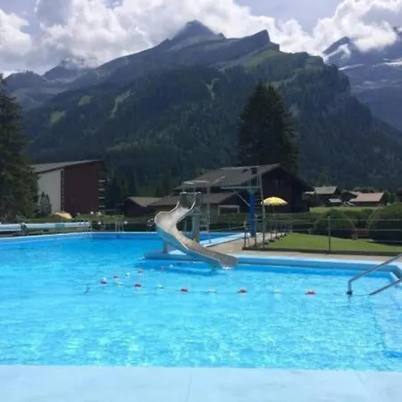 Authentisches Schweizer Alpenchalet Aus Dem 18- Jh- By Interhome *