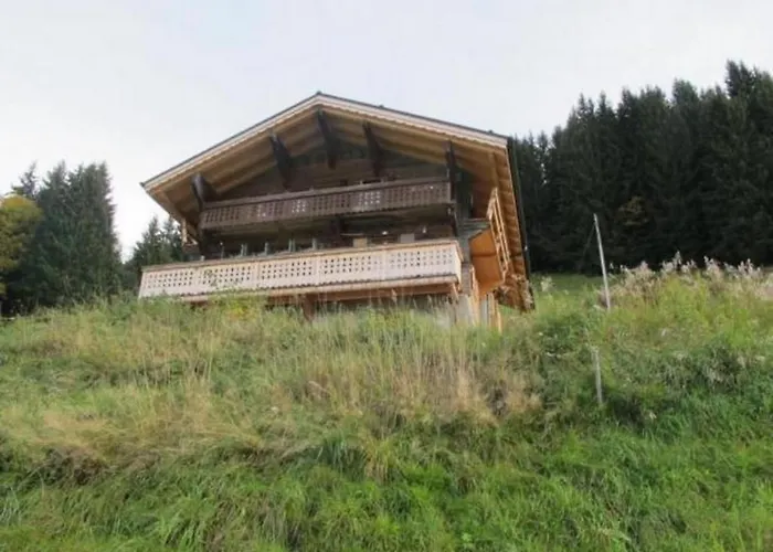 Authentisches Schweizer Alpenchalet Aus Dem 18- Jh- By Interhome * La Forclaz