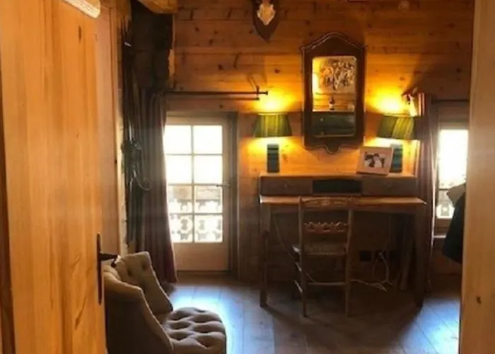 Authentisches Schweizer Alpenchalet Aus Dem 18- Jh- By Interhome La Forclaz