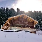 Authentisches Schweizer Alpenchalet Aus Dem 18- Jh- By Interhome 펜션