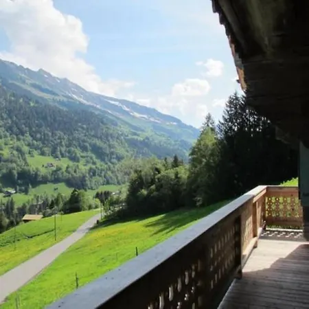 Authentisches Schweizer Alpenchalet Aus Dem 18- Jh- By Interhome 度假居