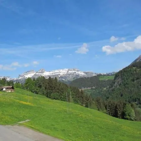 度假居 Authentisches Schweizer Alpenchalet Aus Dem 18- Jh- By Interhome La Forclaz